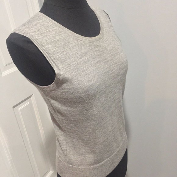 AnnTaylor Sleeveless Gray Sweater Scoop Sz S - Picture 5 of 6